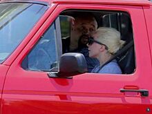 Lady Gaga показала свой раритетный Ford SVT Lightning первого поколения