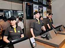 Бывший «Макдоналдс» отсудил право врубать в кафе Лободу
