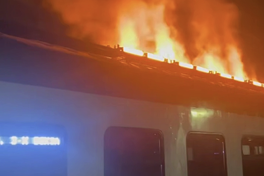 "112": в Электрогорске электричка загорелась перед отправлением в Москву