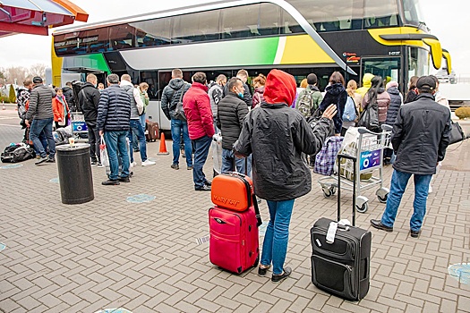 Суд обязал власти Нягани запустить автобусы до аэропорта