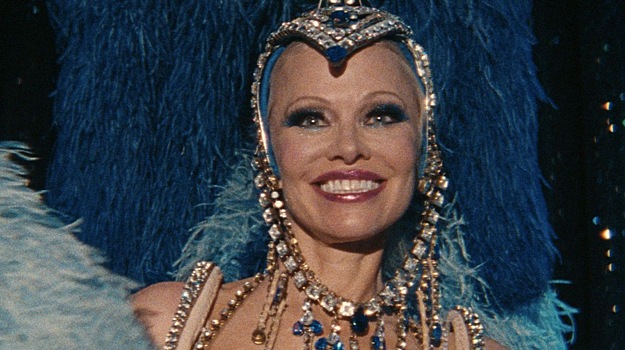 Вышел русский трейлер мелодрамы «Шоугерл» с Памелой Андерсон