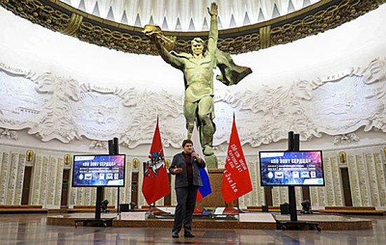 В Музее Победы открылась выставка "По зову сердца"