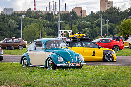 На автошоу Why Not Event показали много интересных автомобилей