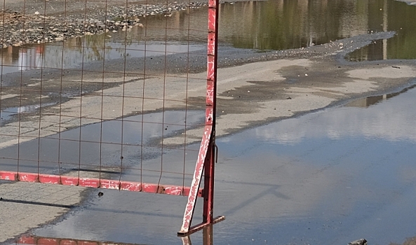 Коммунальщики устранили аварию на трубопроводе в центре Волгограда