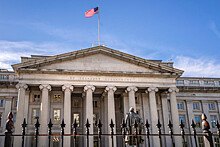 Минфин США разрешил операции с рядом подсанкционных банков РФ до 25 мая 2023 года