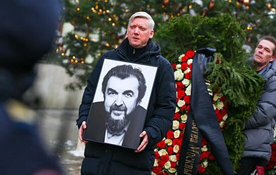 Вдова Игоря Золотовицкого не может смириться с его смертью: "Кольца я положила в гроб"