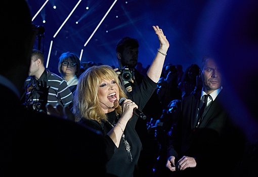 «Она покается, будет работать на ферме»: Алла Пугачева бросит Максима Галкина* и вернется в Россию