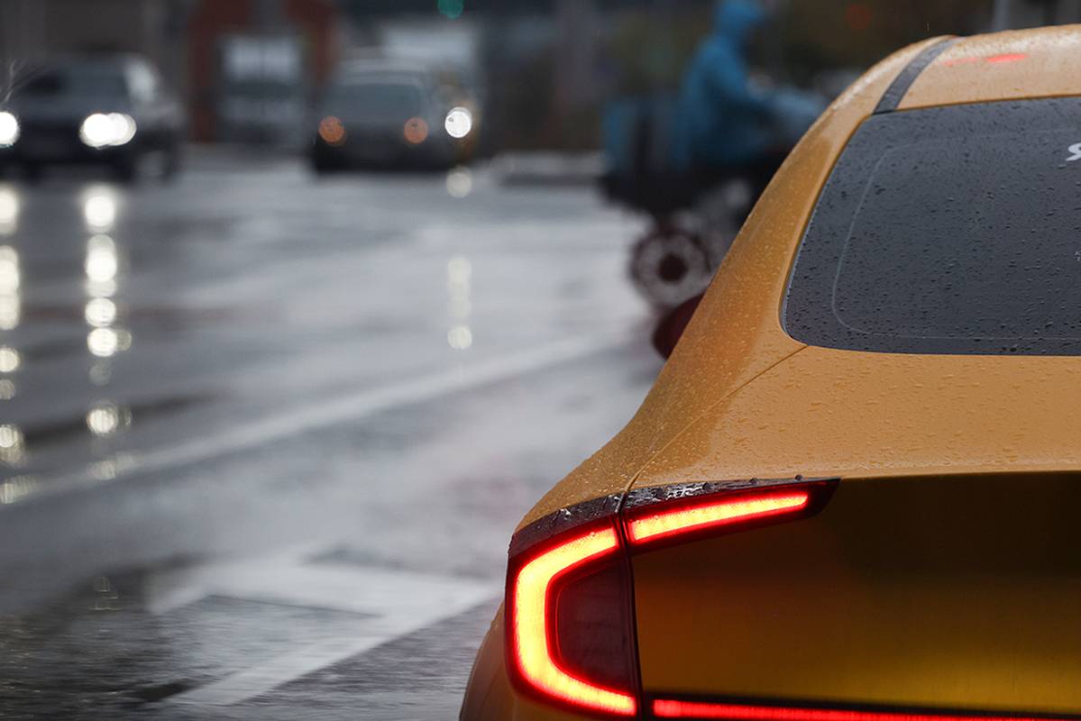 Высадивший бойцов СВО после слов о Крокусе таксист-мигрант сбежал из России