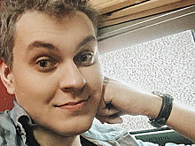 Блогер Хованский расстроился из-за реакции Собчак на подарочное пиво для Богомолова