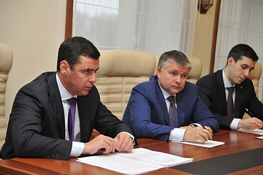 Губернатор обсудил с руководством Росздравнадзора строительство крупнейшего в стране комплекса по контролю за качеством лекарств