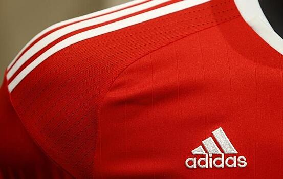 Чистая прибыль Adidas выросла на 24,3%