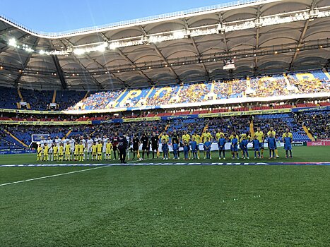 Карпин: после концерта Басты поле «Ростов Арены» пришлось красить в зелёный цвет