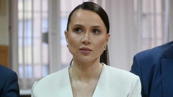 Защита Лерчек заявила, что следователь МВД 4 раза отказывал блогеру в посещении клиник