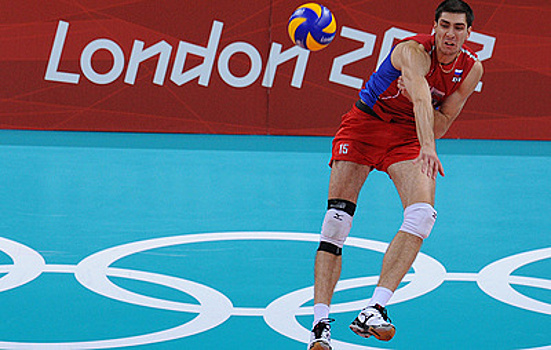 Олимпийского чемпиона 2012 года по волейболу Дмитрия Ильиных дисквалифицировали на 2 года