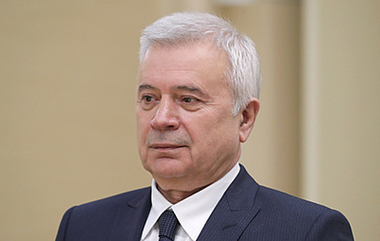 Алекперов купил акций "Лукойла" на $5 млн