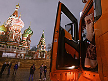 Главную новогоднюю елку России отправили из Подмосковья в Кремль