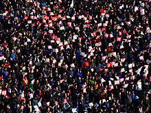 Митинг за отставку президента Южной Кореи в Сеуле собрал миллион человек