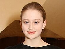 Сергей Соловьев наградил дочь Сергея Бодрова-младшего