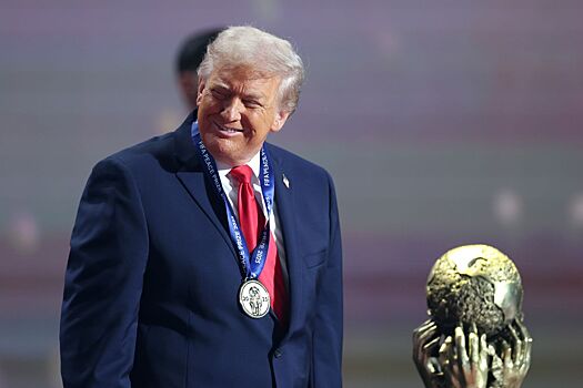 Дональд Трамп — Криштиану Роналду: собирай вещи скорее, ты нужен нам в Америке