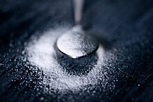 Чем опасны сахарозаменители, рассказала диетолог