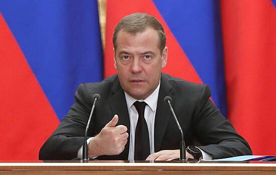 Медведев и Токаев обсудили коронавирус