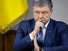 Экс-президент Украины Петр Порошенко во второй раз попытался выехать из страны