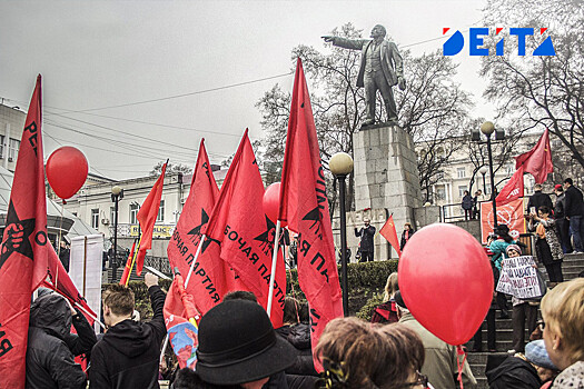 Кожемяко предложил приморцам скинуться на новый памятник Ленину
