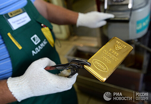 Bloomberg (США): золотой запас России сегодня превышает 100 миллиардов долларов