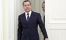 Медведев рискует стать политическим трупом