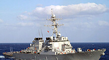 Вице-адмирал призвал «показать зубы» эсминцу США в Черном море