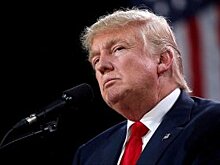 Трамп назвал "охотой на ведьм" сообщения о компромате на него у РФ