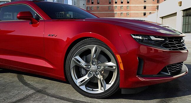 Продажи Chevrolet Camaro рекордно упали в 2020 году