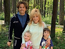 Максим Галкин показал свое утро с детьми-школьниками