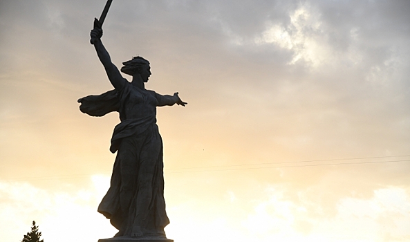 Монументу «Родина-мать зовет!» в Волгограде исполнилось 55 лет