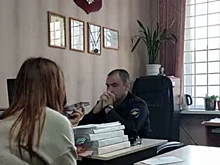 Мать ребенка, которого искусали хаски, отправили под домашний арест