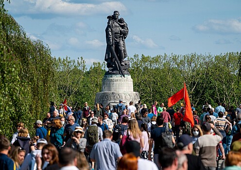 Подвиг сержанта Маслова. За что ему поставили памятник в Берлине