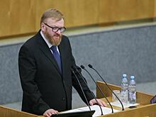 Милонов предложил внести в список иноагентов «одувана-урбаниста» Варламова