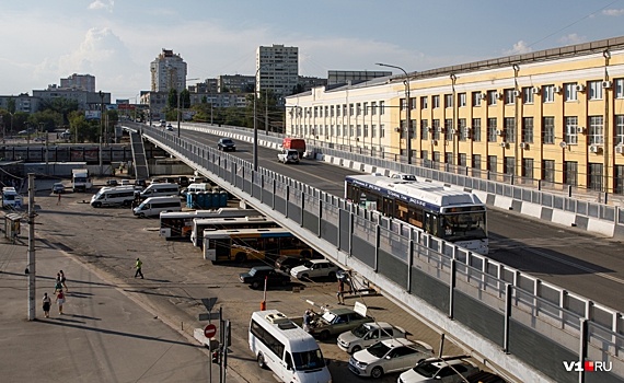 «Трещит по швам»: В Волгограде ремонт Комсомольского моста проверят эксперты Минтранса РФ