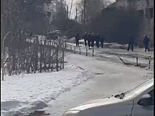 В Кировской области мужчина из окна открыл огонь по горожанам