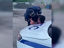 Умер мужчина, в которого выстрелил инспектор ДПС в Новосибирской области