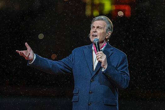 Проблемы со здоровьем заставили певца Лещенко отказаться от грандиозных шоу