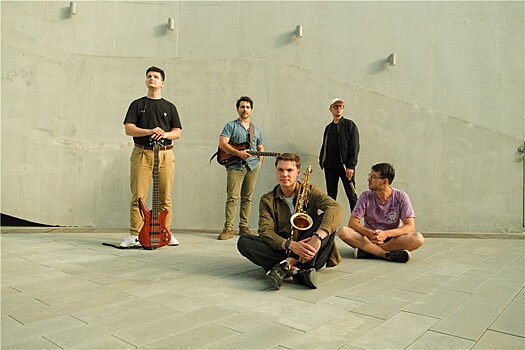 Little One инди-поп проект из Белоруссии в Клубе Алексея Козлова