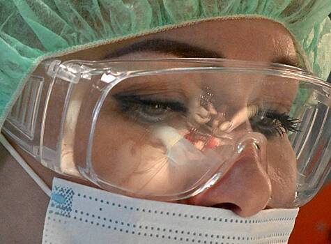 «Ради таблетки едут на маршрутке»: как российские онкологи лечат рак вопреки санкциям?