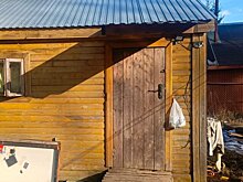 В Ленобласти женщина отправила детей жить в баню в качестве наказания