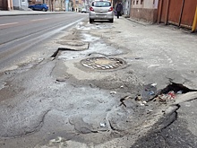 В Ростове снова провалился асфальт