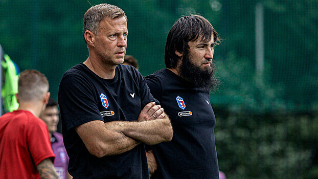 «Каряке предложили возглавить «Торпедо» в августе. Возможно, сегодня сидели бы без работы». Помощник тренера СКА о предложениях в проффутболе