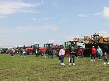 Шоу новинок сельхозтехники. На Ставрополье прошёл День поля