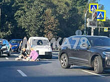 ДТП с участием двух иномарок и пешехода произошло в Петербурге