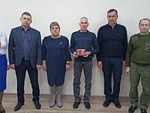 В Курской области орден Мужества передали родителям погибшего военнослужащего