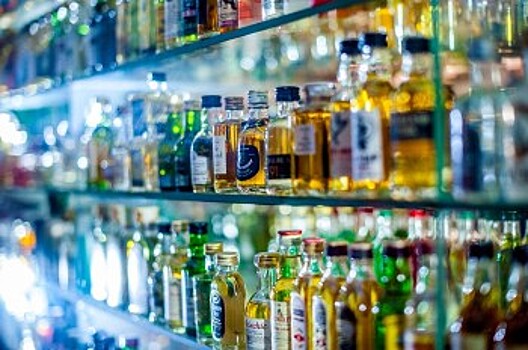 Нижегородский магазин оштрафовали на 300 тысяч рублей за рекламу алкоголя